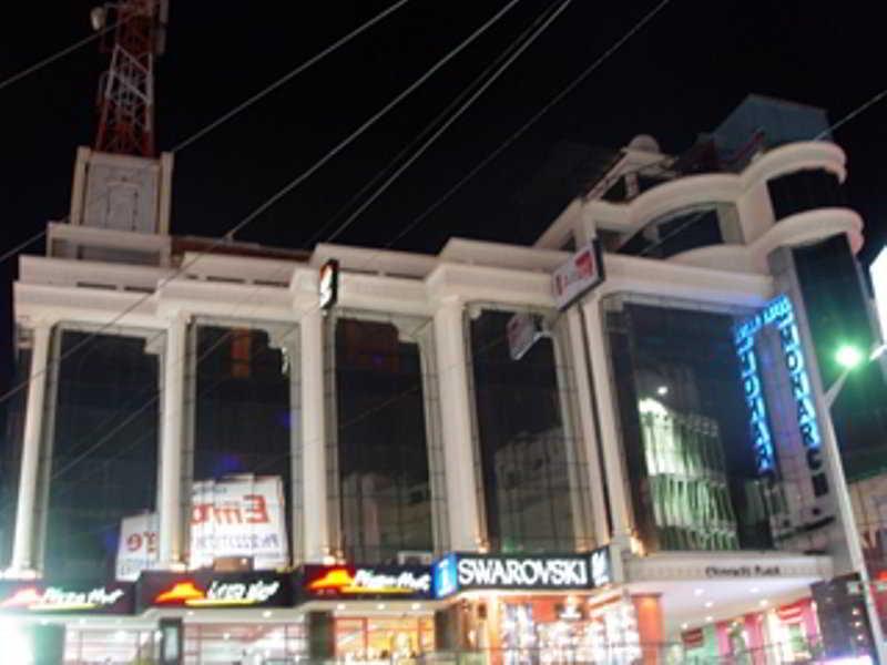 Hotel Monarch Brigade Road Bangalore Exterior foto